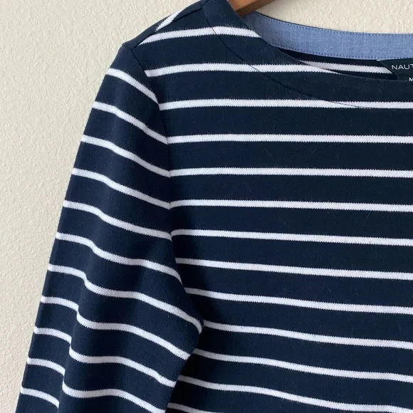Nautica Women’s Navy & White Striped 3/4 Sleeve Nautical Shirt Size Medium - Picture 5 of 16